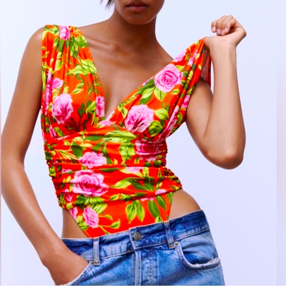 Zara New rose floral red bodysuit RARE NWT